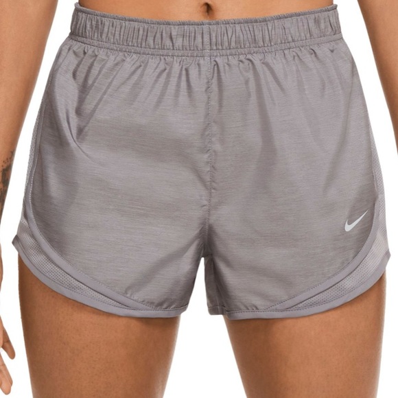 Nike Pants - Women’s grey Nike shorts